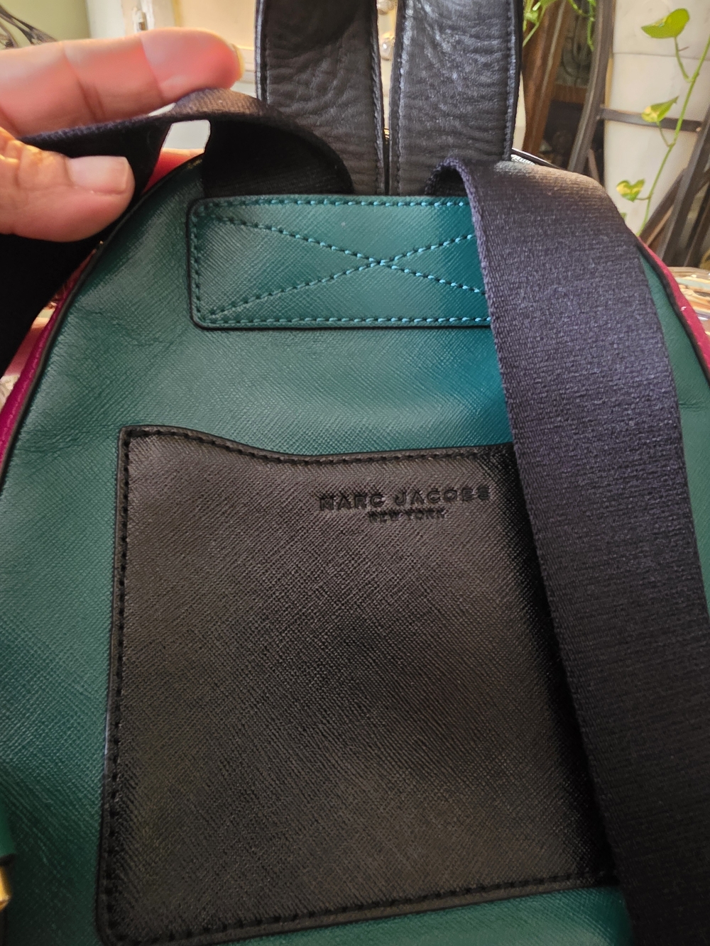 Marc Jacobs PACKSHOT BUTTONS Mini Backpack - Picture 6 of 12